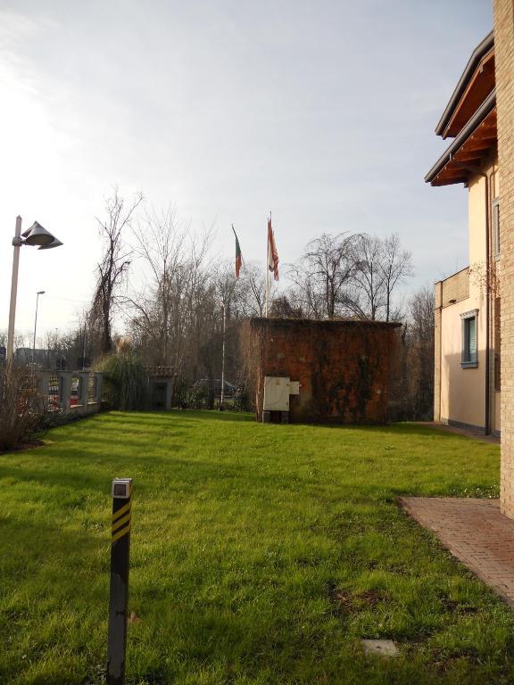 Residence San Prospero Garbagnate Milanese Exterior foto